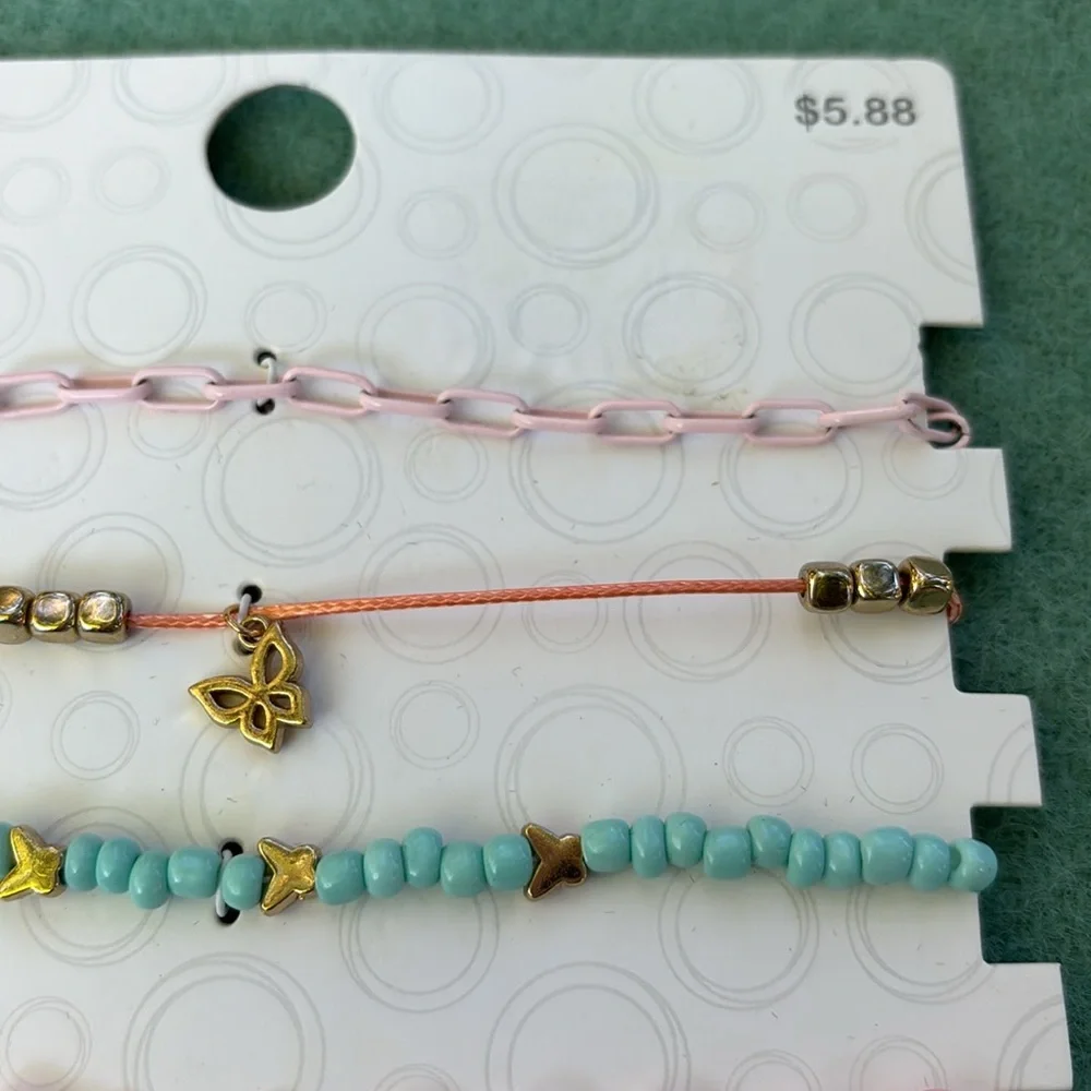 NWT Wonder Nation Pink and Silver Necklace Set 1 12” Stretch Choker 3 Extenders